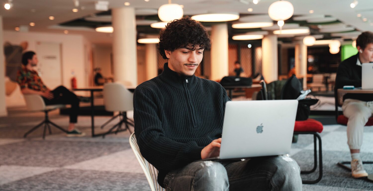 Espace coworking dans résidence étudiante à Villejuif