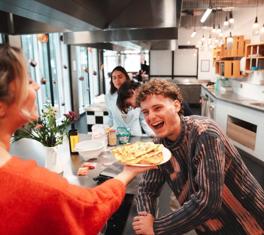 Cuisine partagée dans résidence étudiante massy palaiseau