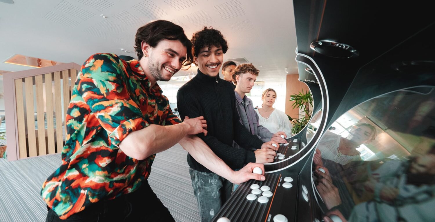 Espace de jeux dans résidence étudiante à Villejuif