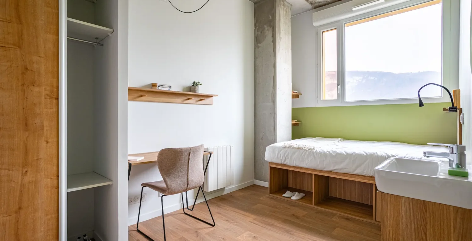 mini studio en colocation à Genève Archamps dans la résidence Ecla avec espace nuit et bureau